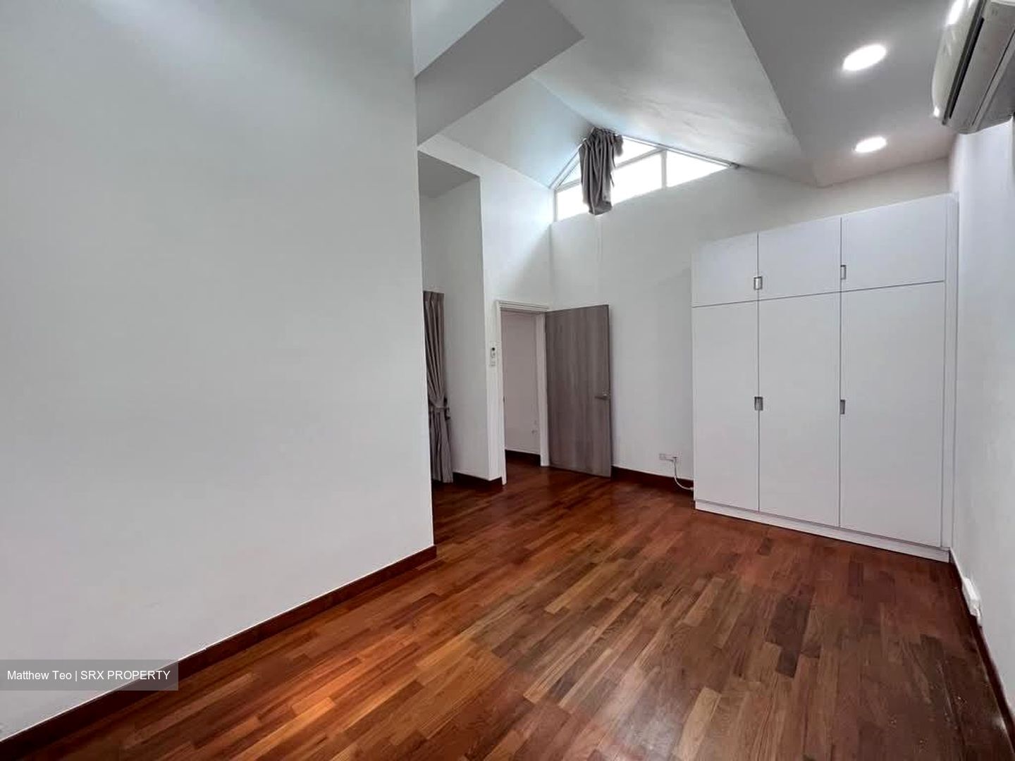 Chancery Hill Road (D11), Condominium #597090261